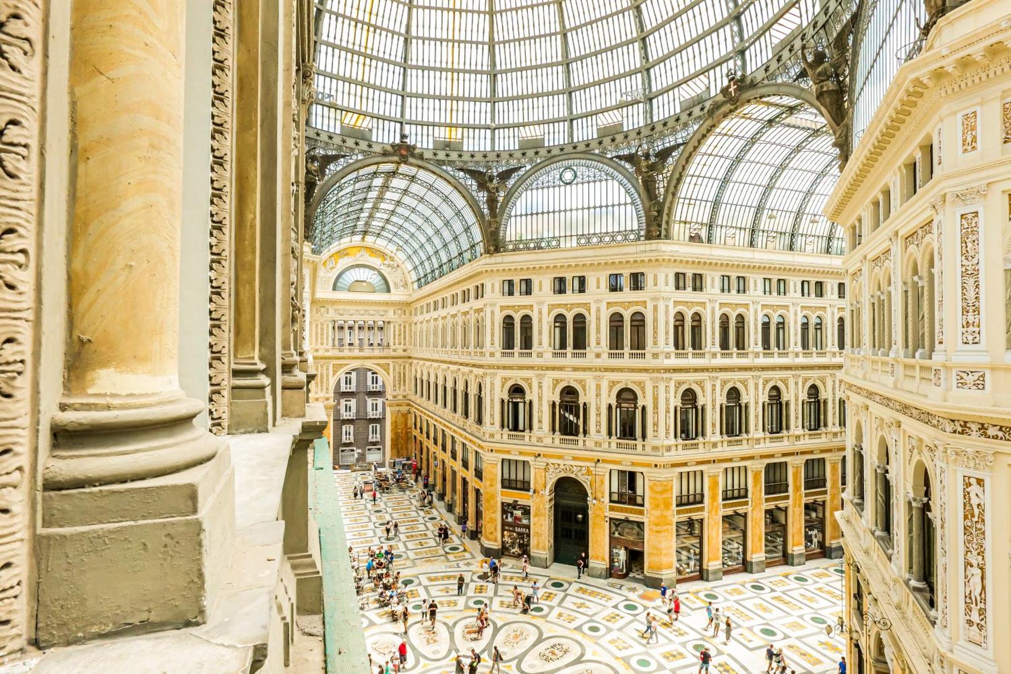 Maison San Carlo Luxury Suites Naples Exterior photo